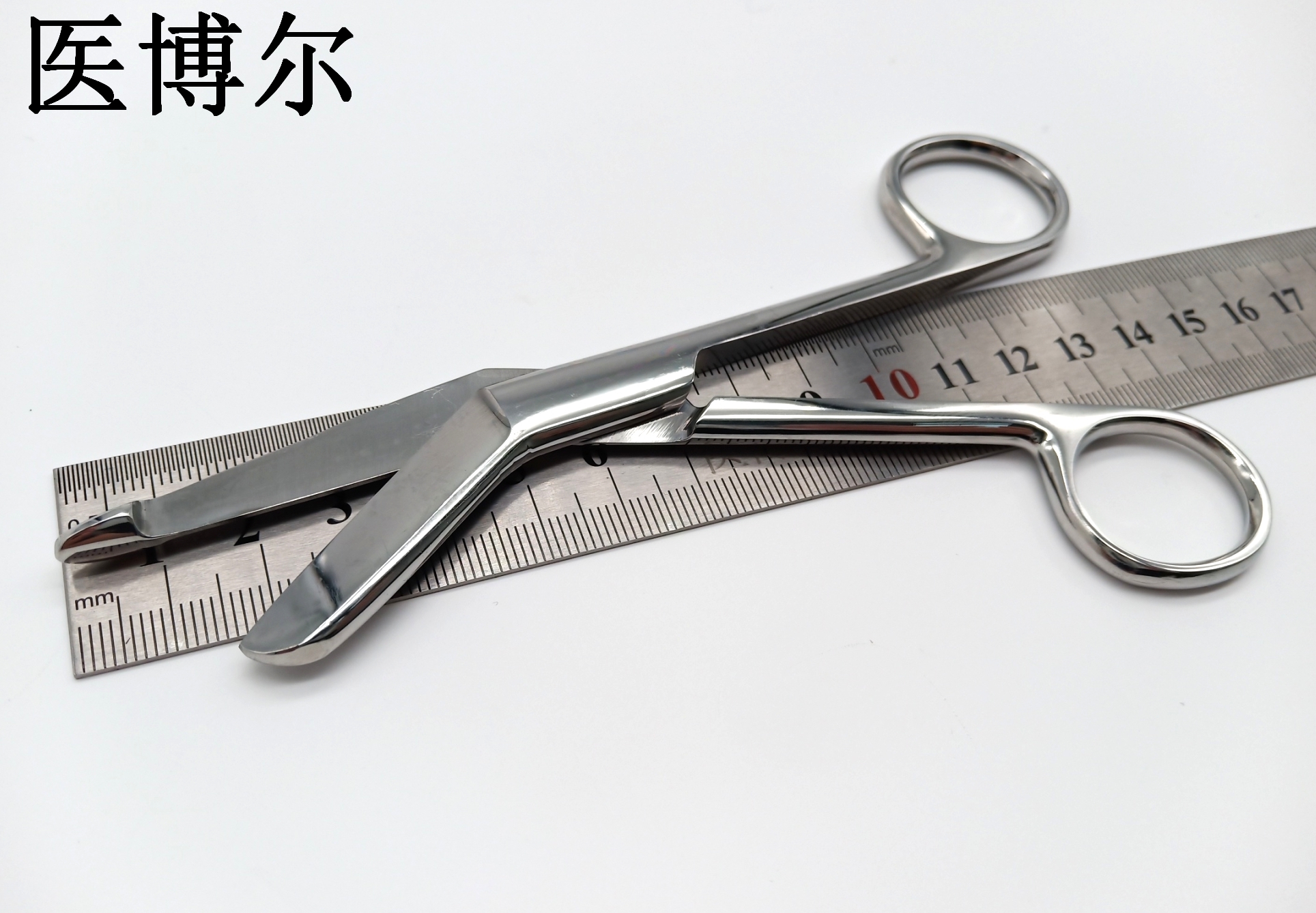 紗布剪刀 14cm (1)_看圖王.jpg