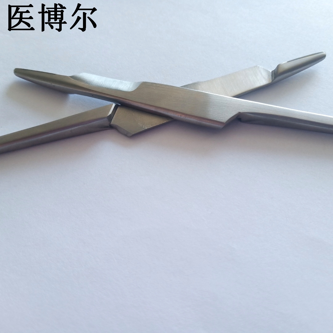 18cm金柄多功能鉗 (4)_看圖王.jpg